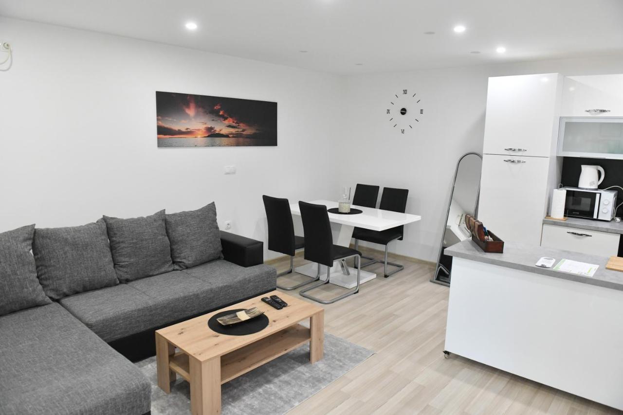 Apartman Lucia Đakovo Exterior photo