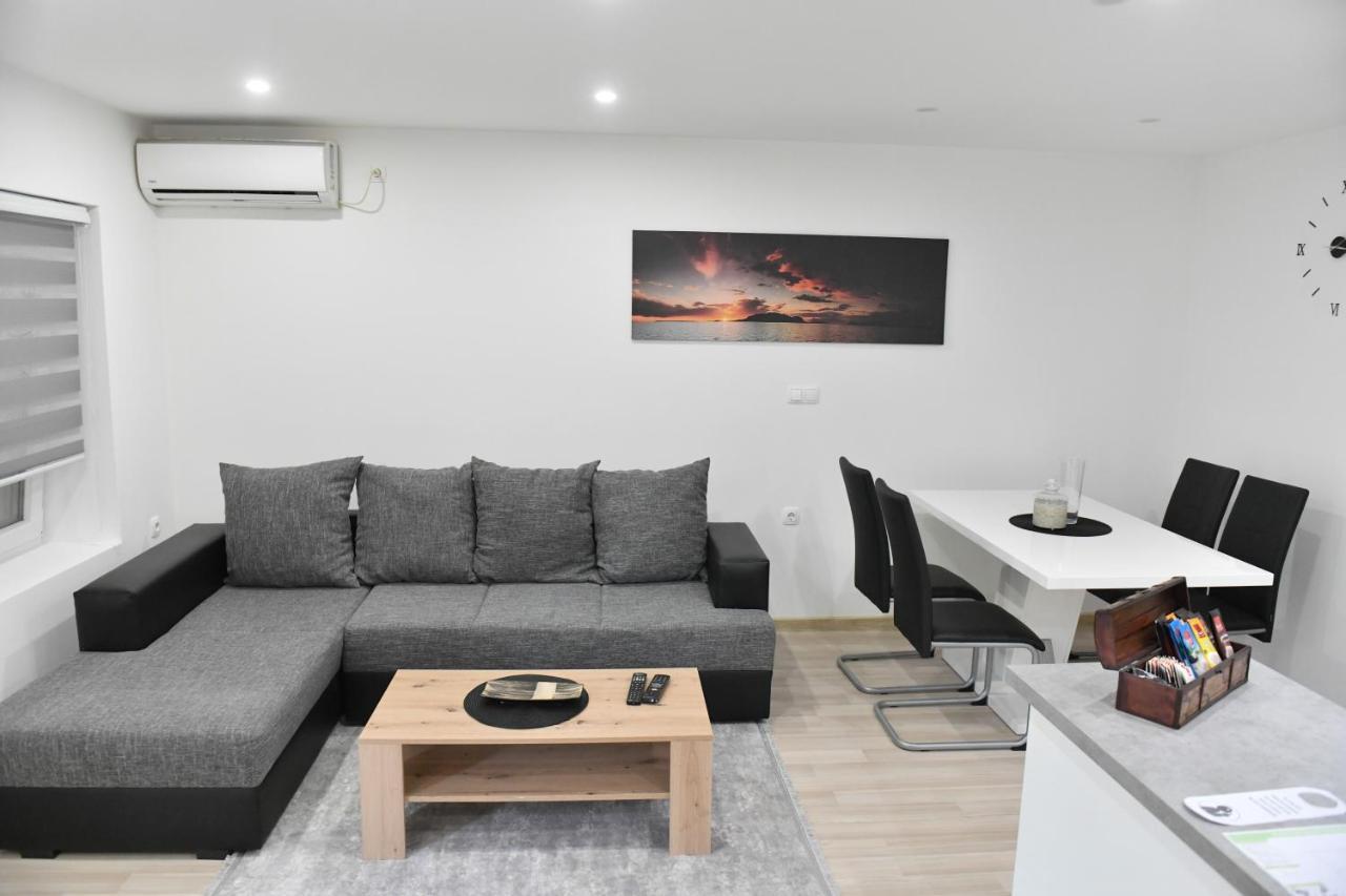 Apartman Lucia Đakovo Exterior photo